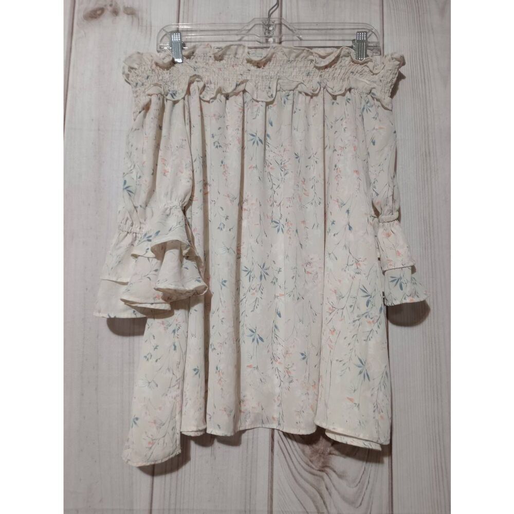 Caramela Shirt Ladies Large Ivory‎ Off The Shoulder
